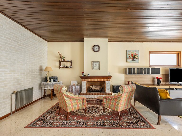 Villa for Sale in Villamartin, Alicante 2
