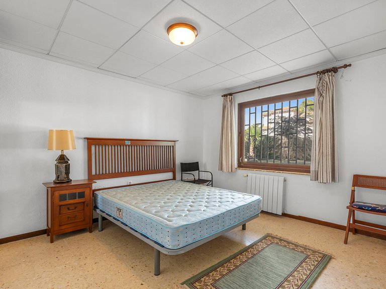 Villa for Sale in Villamartin, Alicante 37