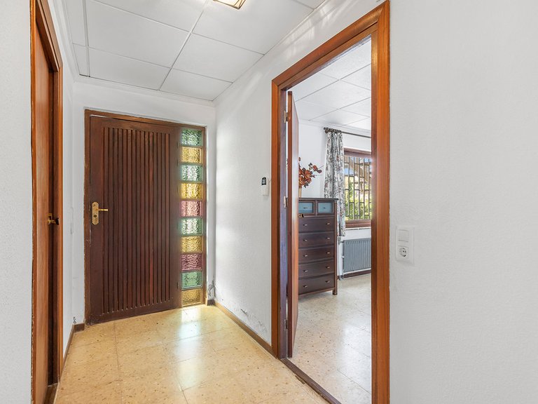 Villa for Sale in Villamartin, Alicante 39