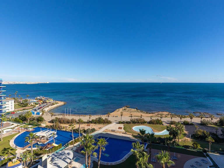 Apartment for Sale in Punta Prima, Alicante 2