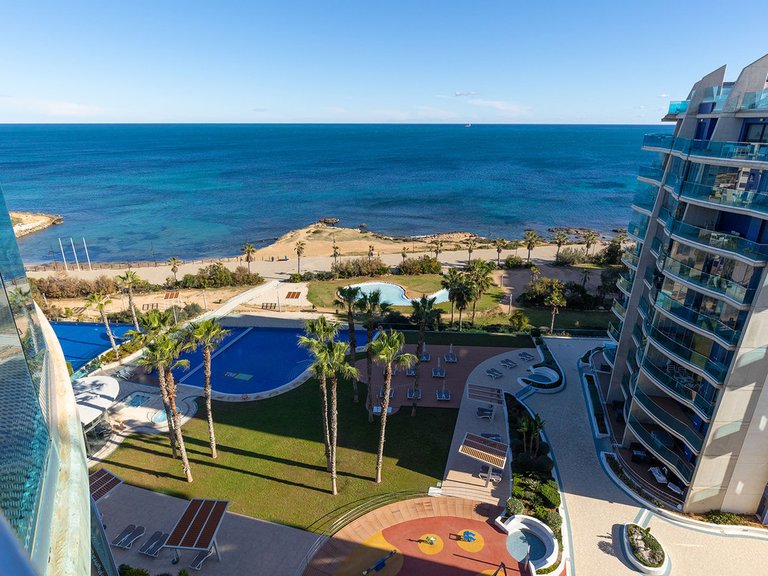 Apartment for Sale in Punta Prima, Alicante 3