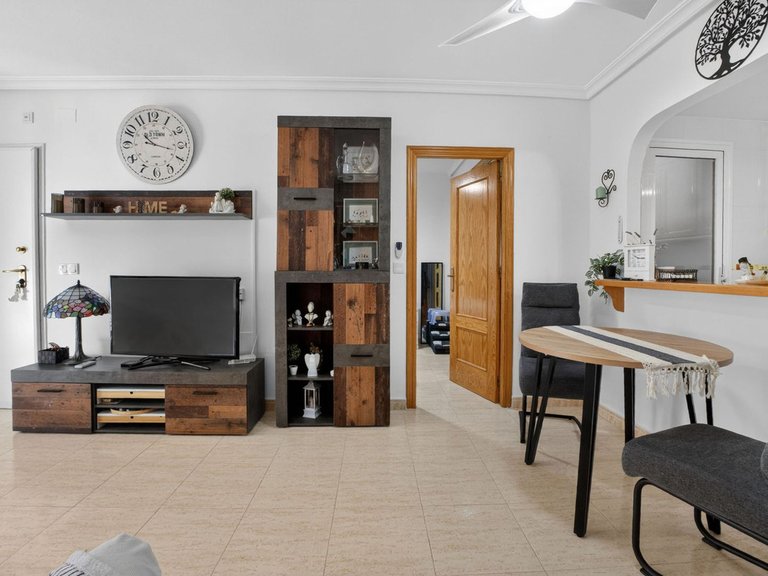 Apartment for Sale in La Zenia, Alicante 8