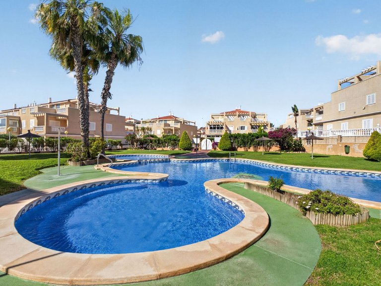 Apartment for Sale in La Zenia, Alicante 22