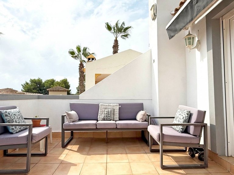 Villa for Sale in Villamartin, Alicante 13