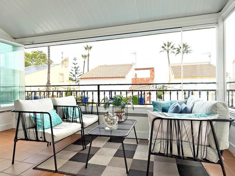 Villa for Sale in Villamartin, Alicante 20
