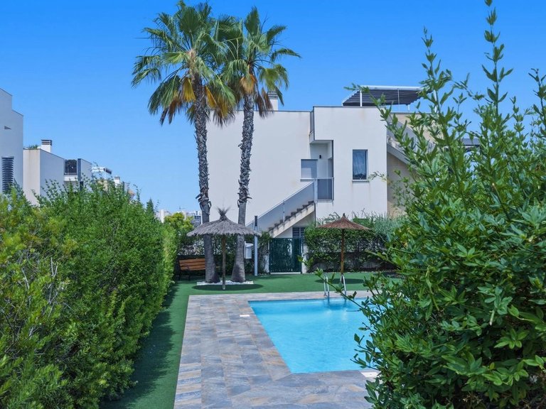 Apartment for Sale in Guardamar Del Segura, Alicante 24