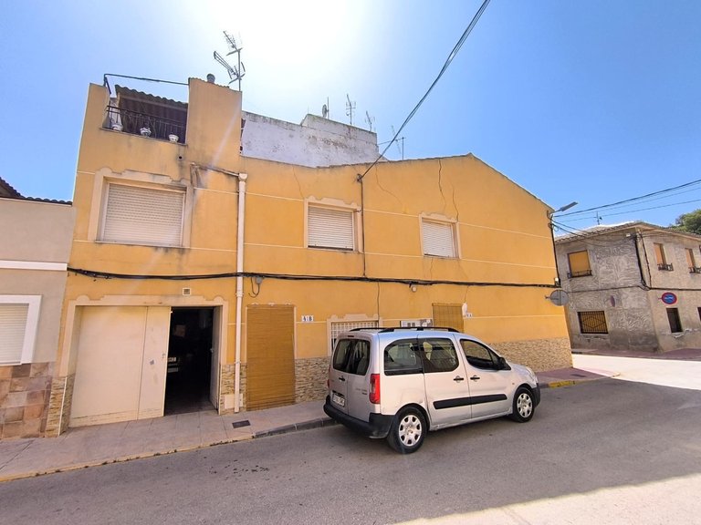 Town House for Sale in Pinoso, Alicante 2