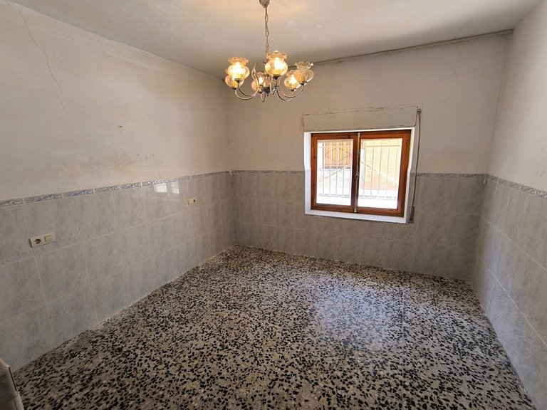 Town House for Sale in Pinoso, Alicante 13