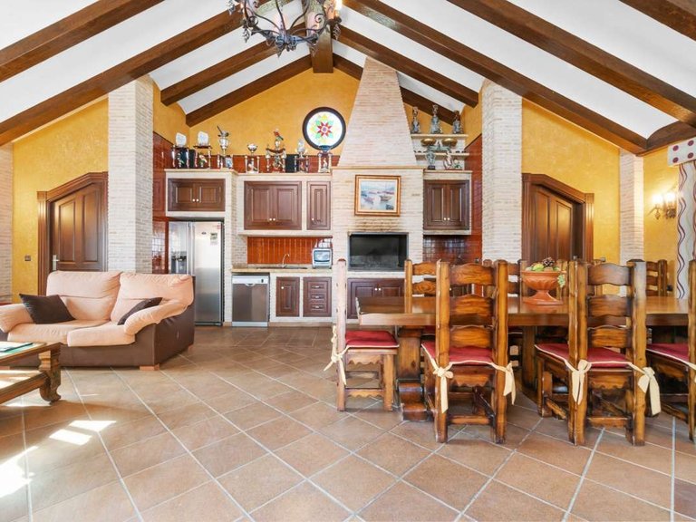 Villa for Sale in Orihuela, Alicante 36