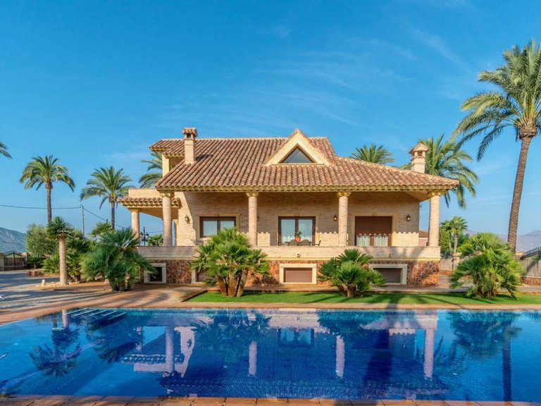 Villa for Sale in Orihuela, Alicante 40