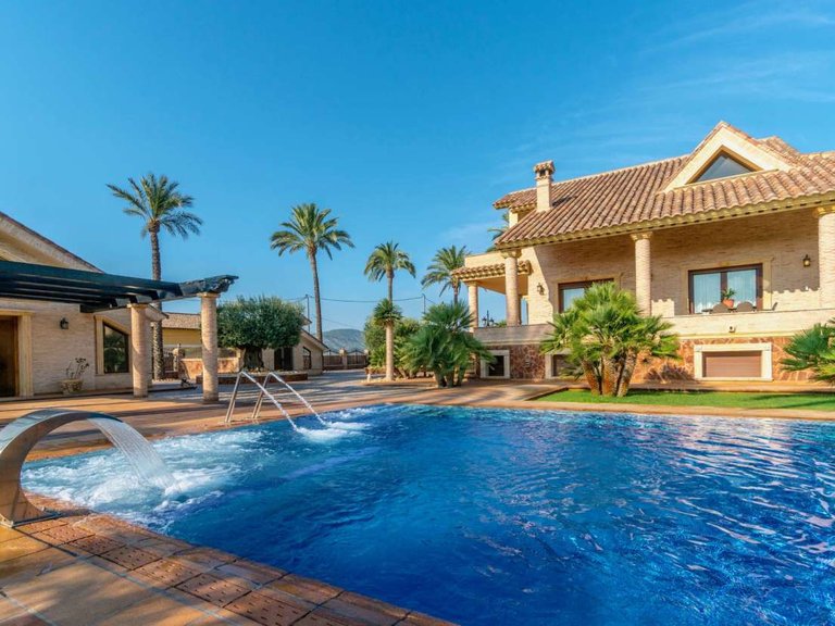 Villa for Sale in Orihuela, Alicante 44