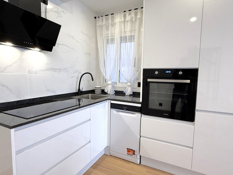 Apartment for Sale in Torrevieja, Alicante 2