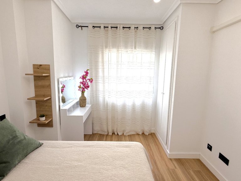 Apartment for Sale in Torrevieja, Alicante 33