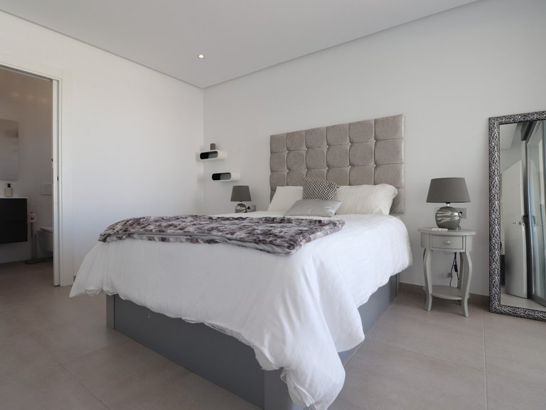 Villa for Sale in Rojales, Alicante 20