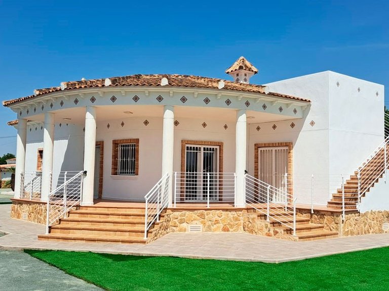 Villa for Sale in Catral, Alicante 15