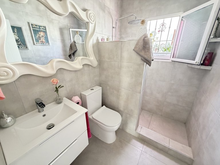 Villa for Sale in San Miguel De Salinas, Alicante 13