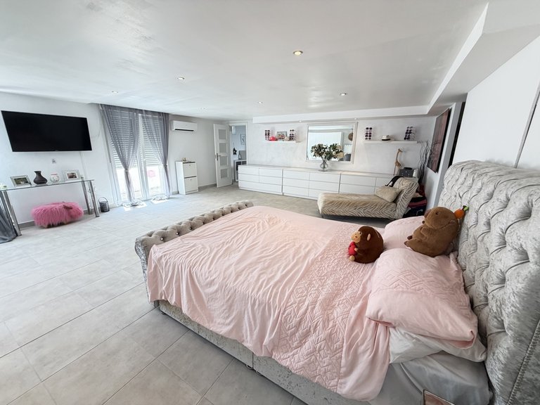 Villa for Sale in San Miguel De Salinas, Alicante 21