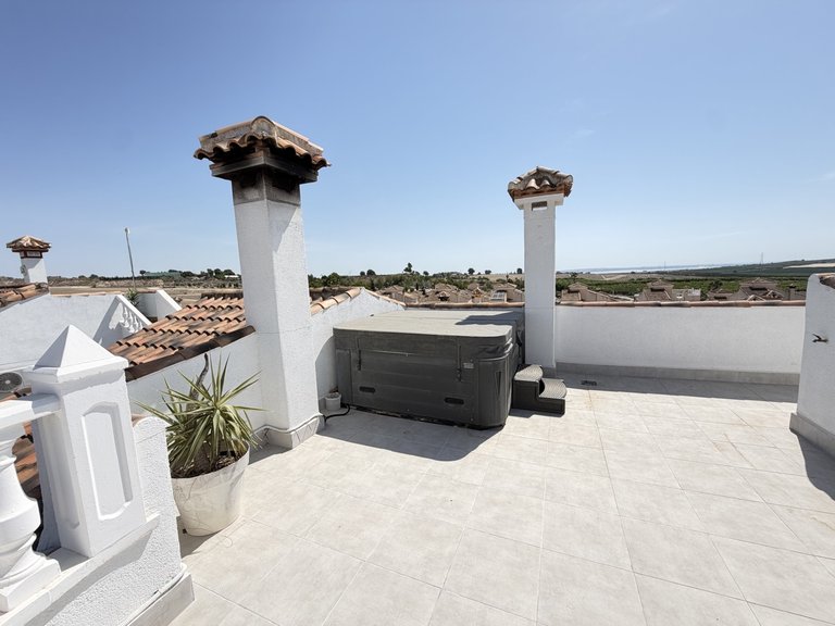 Villa for Sale in San Miguel De Salinas, Alicante 27