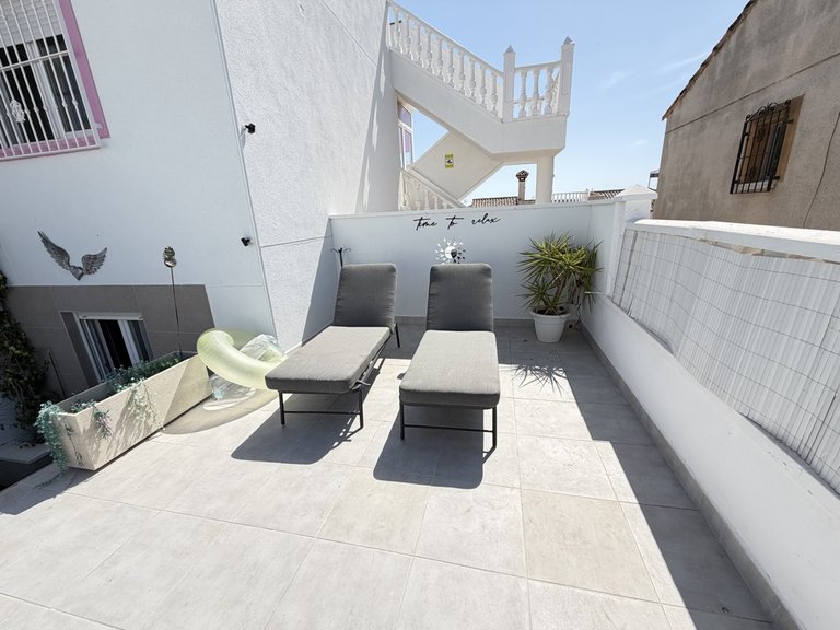 Villa for Sale in San Miguel De Salinas, Alicante 32