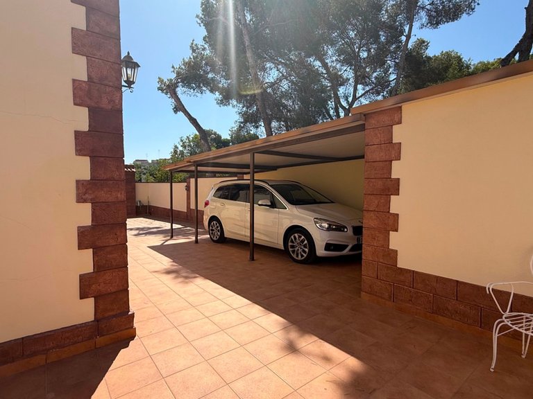 Villa for Sale in Torrevieja, Alicante 6
