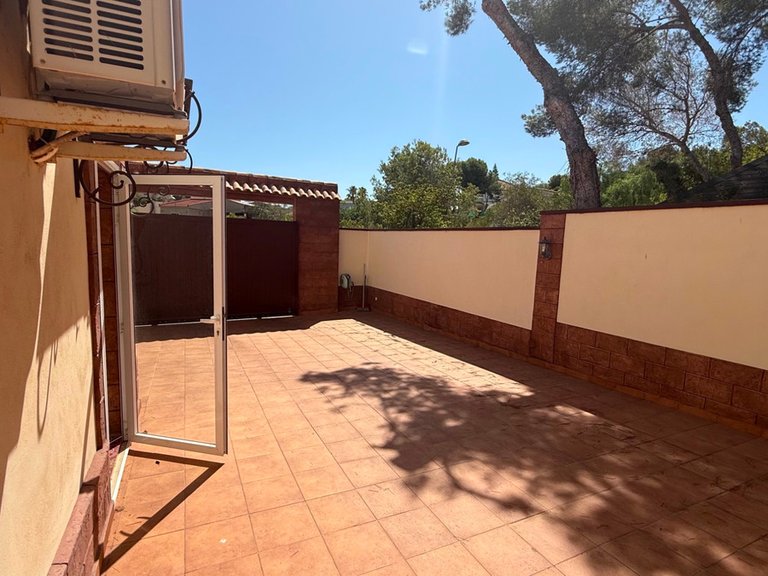 Villa for Sale in Torrevieja, Alicante 8