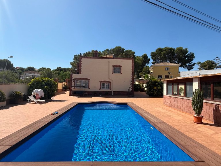 Villa for Sale in Torrevieja, Alicante 12