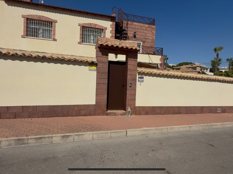 Villa for Sale in Torrevieja, Alicante 14