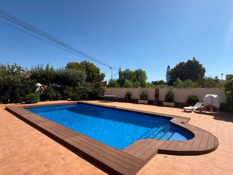 Villa for Sale in Torrevieja, Alicante 16
