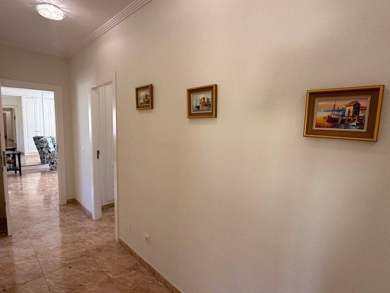 Villa for Sale in Torrevieja, Alicante 28