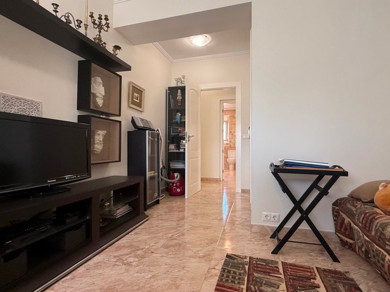 Villa for Sale in Torrevieja, Alicante 32
