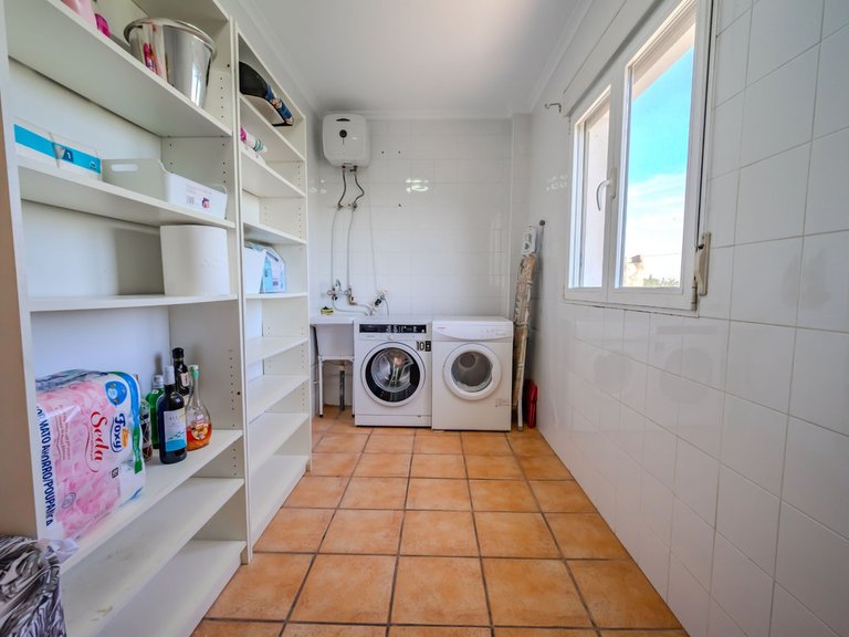 Villa for Sale in Daya Vieja, Alicante 27