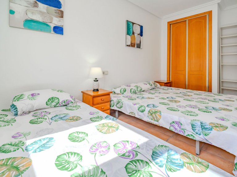 Villa for Sale in Daya Vieja, Alicante 38