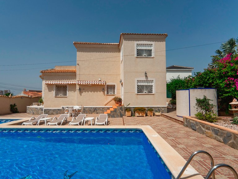 Villa for Sale in Ciudad Quesada, Alicante 2