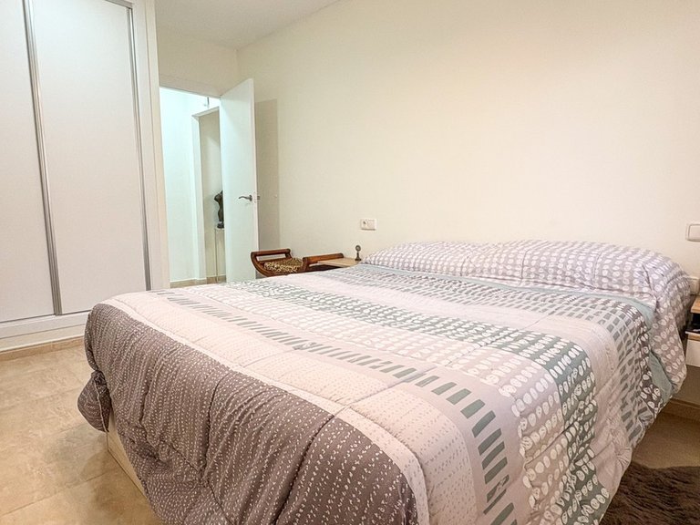 Villa for Sale in Elche, Alicante 12