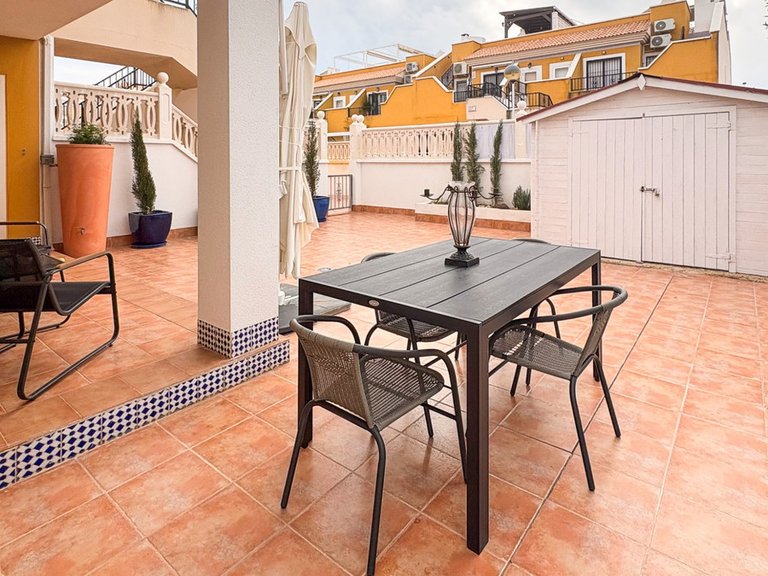 Villa for Sale in Elche, Alicante 24