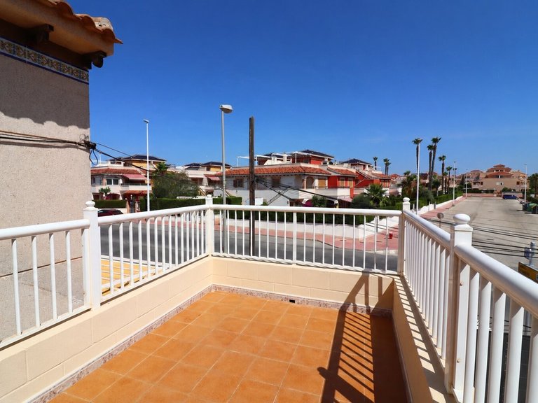 Apartment for Sale in Punta Prima, Alicante 4