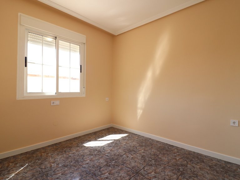 Apartment for Sale in Punta Prima, Alicante 15