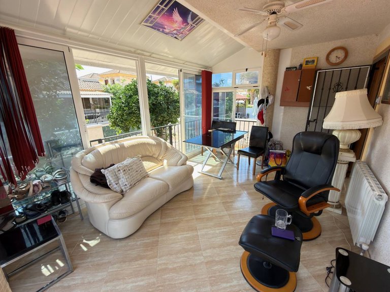 Villa for Sale in Algorfa, Alicante 4