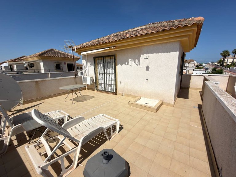 Villa for Sale in Algorfa, Alicante 10