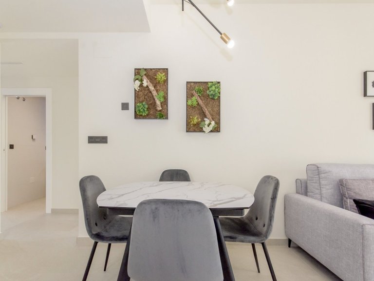 Apartment for Sale in Los Balcones, Alicante 5