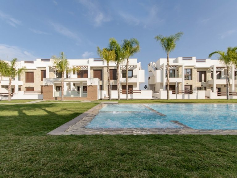 Apartment for Sale in Los Balcones, Alicante 34