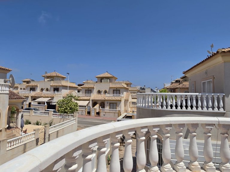 Town House for Sale in Torrevieja, Alicante 23