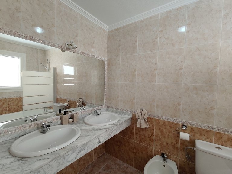Apartment for Sale in Cabo Roig, Alicante 17