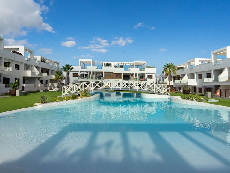 Apartment for Sale in Los Balcones, Alicante 9