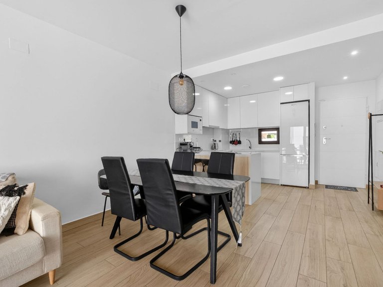 Apartment for Sale in Los Balcones, Alicante 16