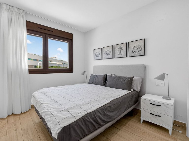 Apartment for Sale in Los Balcones, Alicante 20