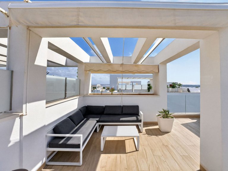 Apartment for Sale in Los Balcones, Alicante 29