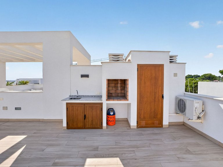 Apartment for Sale in Los Balcones, Alicante 30