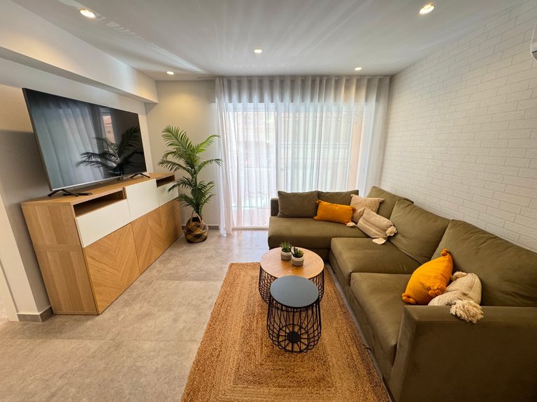 Apartment for Sale in Guardamar Del Segura, Alicante 1