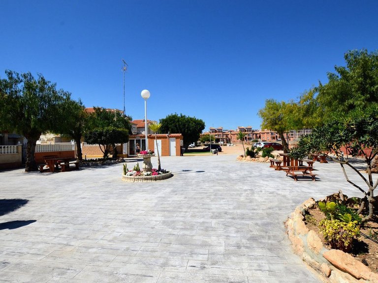 Apartment for Sale in Playa Flamenca, Alicante 24